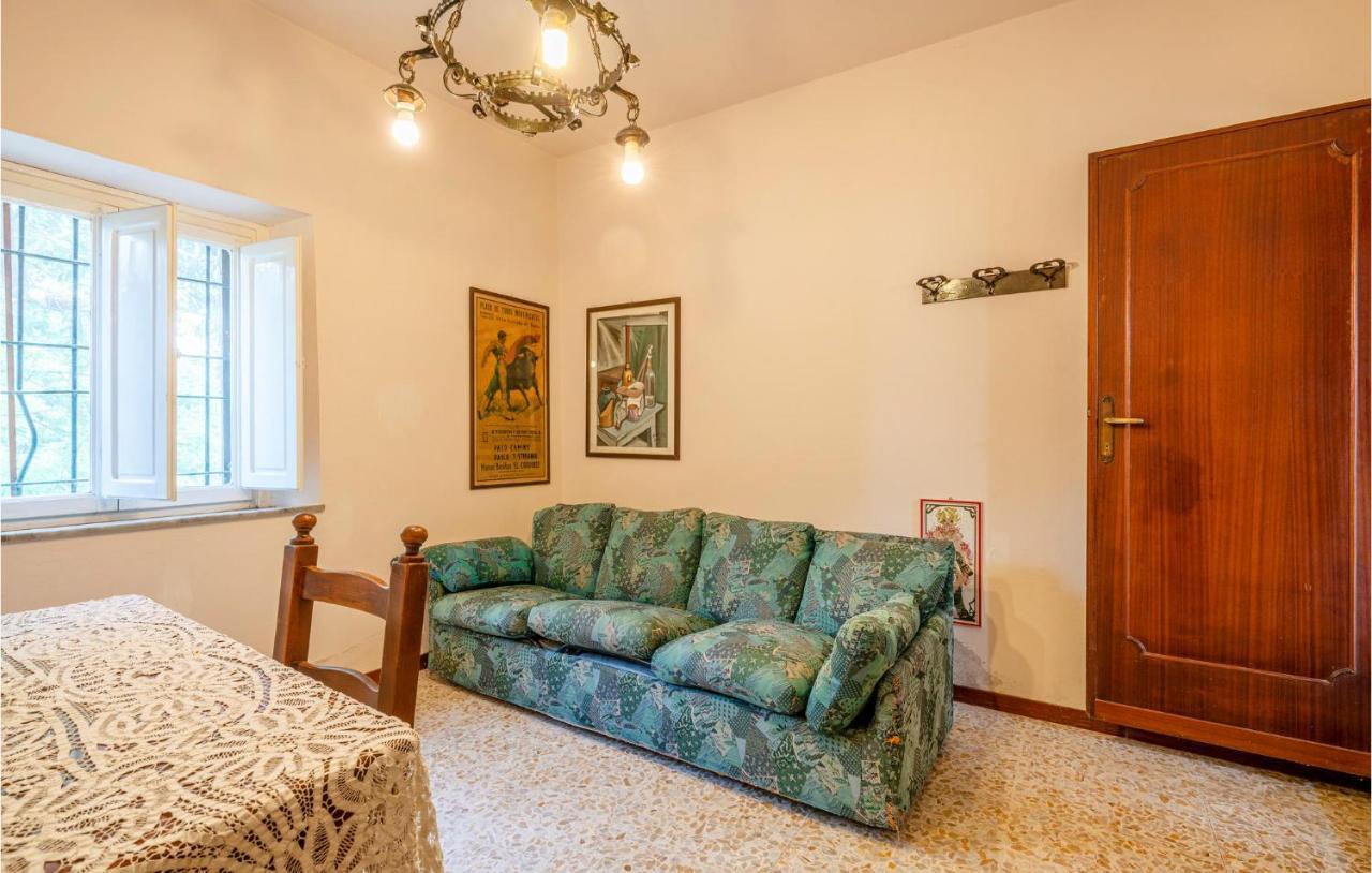 Alloro 1 Montecarlo Bagian luar foto
